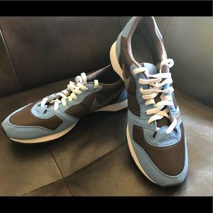 NEW NIke Vengeance Baby blue/Brown